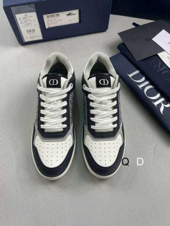 Picture of Dior Shoes _SKUDiorsz35-45GDT09063617